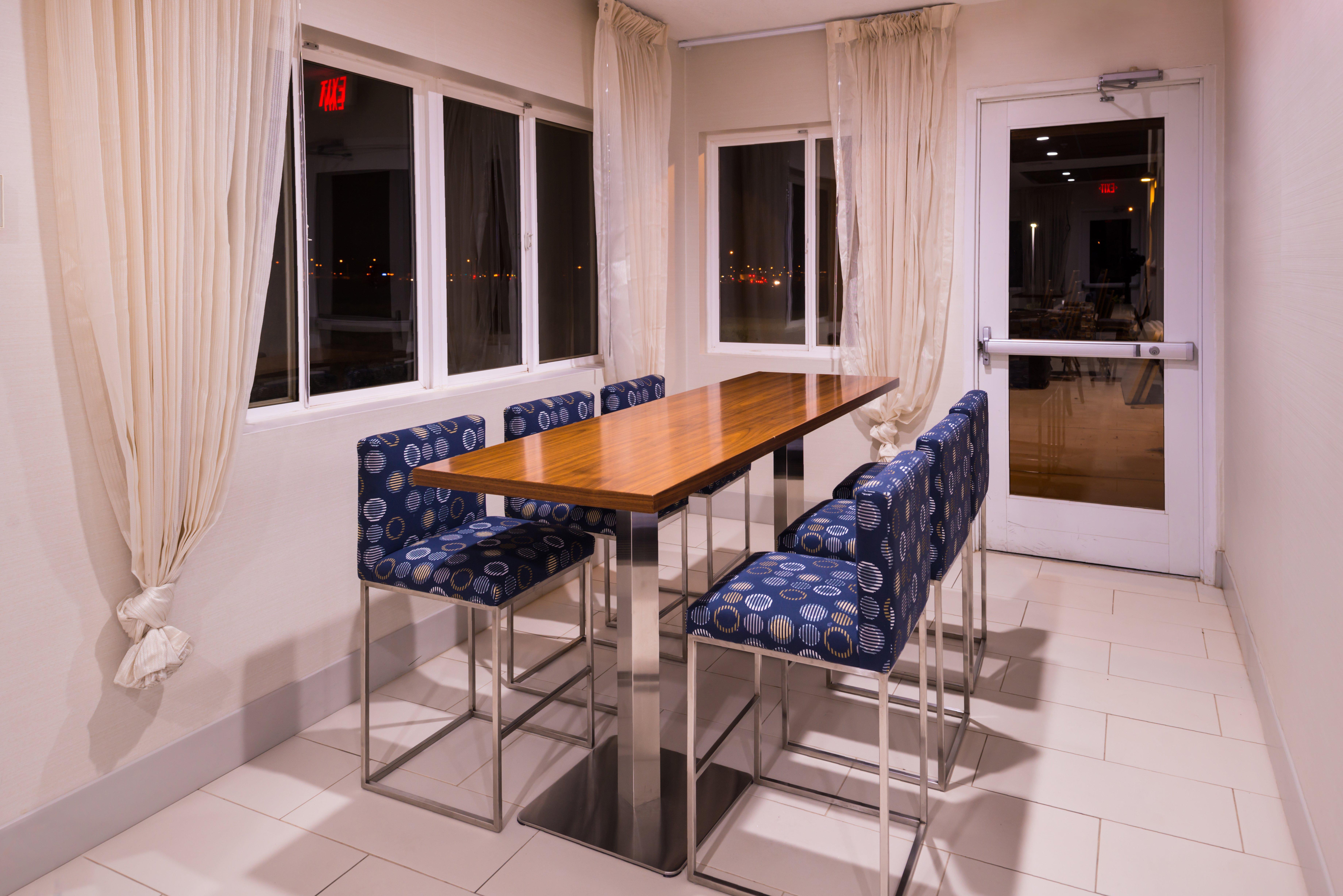 Holiday Inn Express & Suites Alamogordo Highway 54/70 By Ihg Екстериор снимка