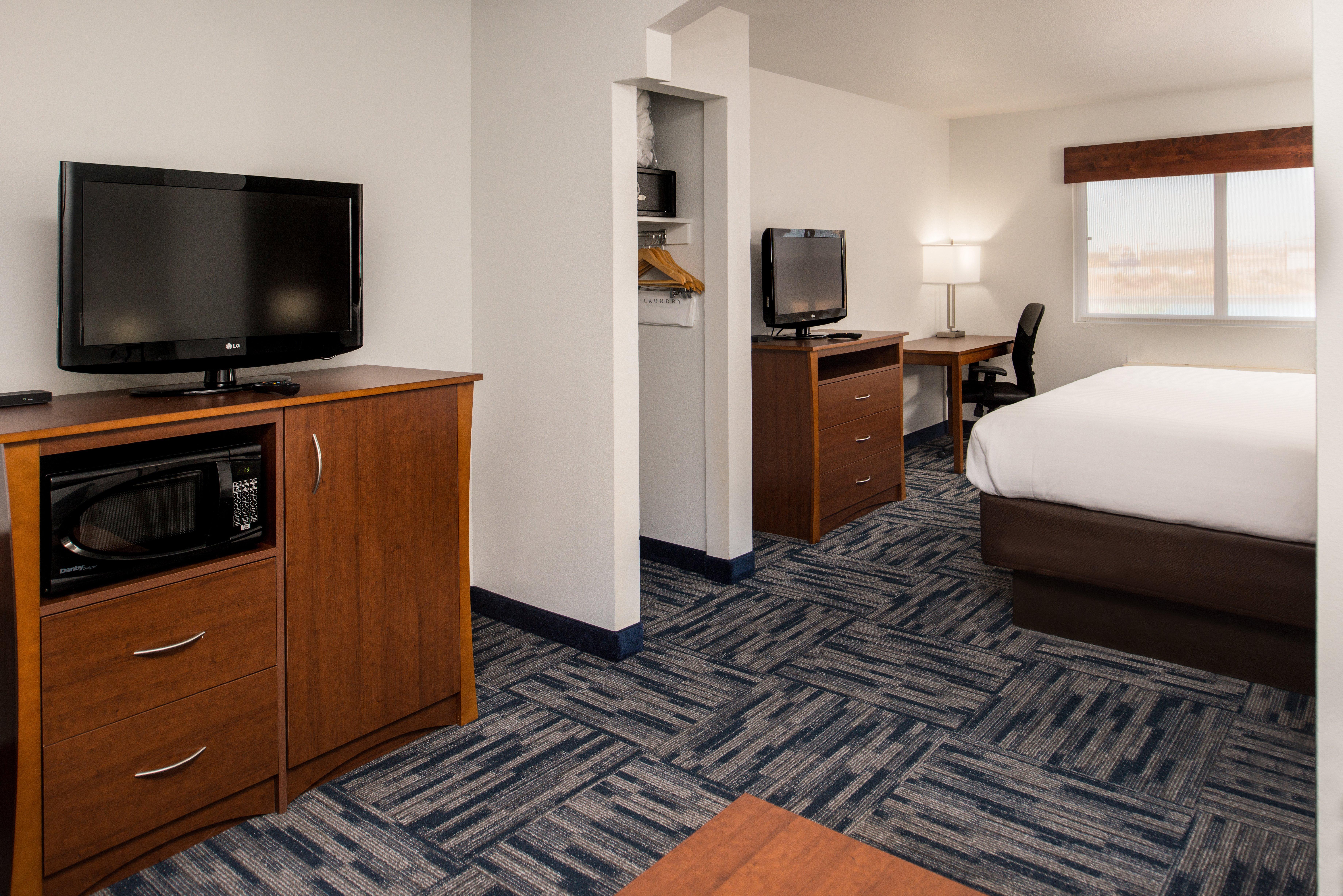 Holiday Inn Express & Suites Alamogordo Highway 54/70 By Ihg Екстериор снимка