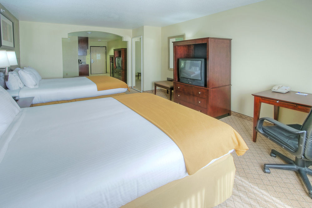 Holiday Inn Express & Suites Alamogordo Highway 54/70 By Ihg Стая снимка